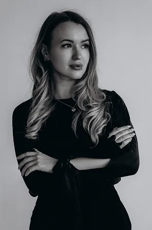Julia Brazhnikova